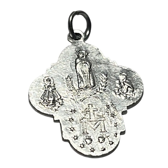 Vintage 4Way Religious medal. Pre owned - Picture 2 of 3